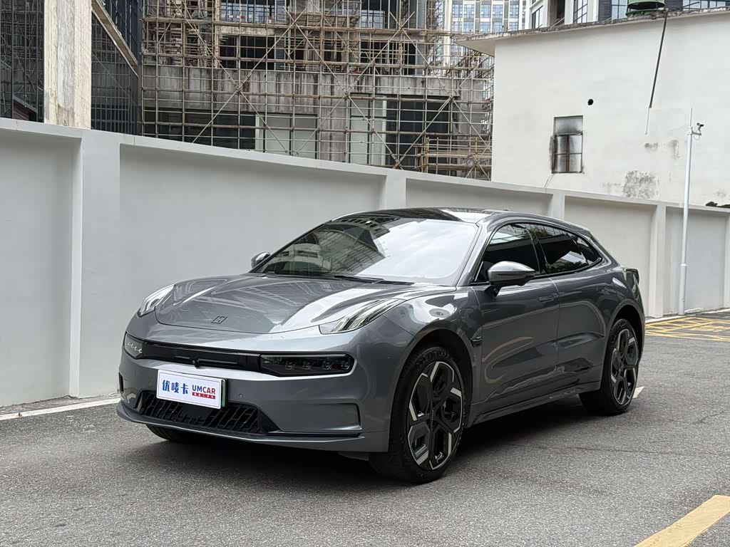 Zeekr 001