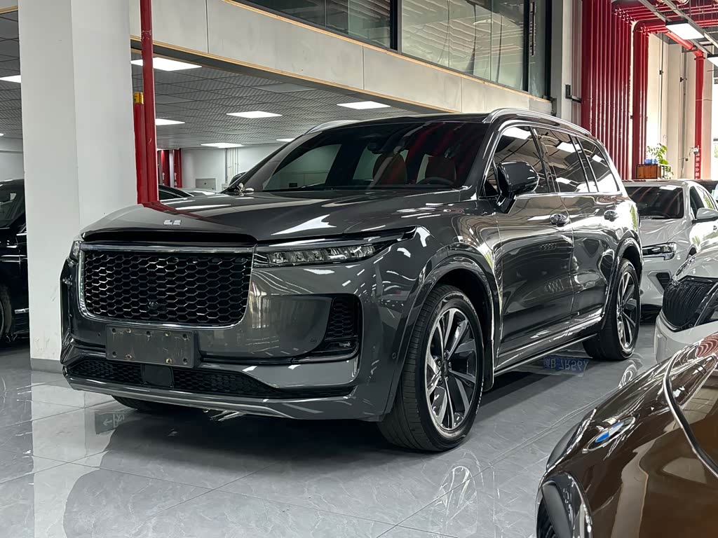 Li Auto ONE