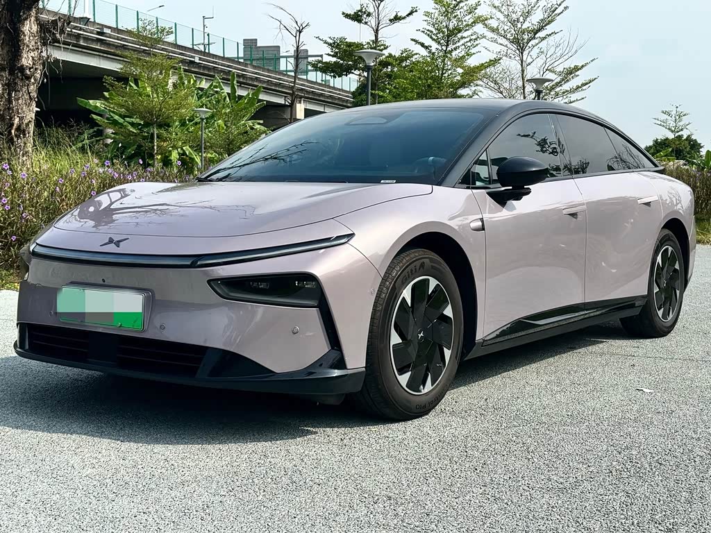 Xpeng P7