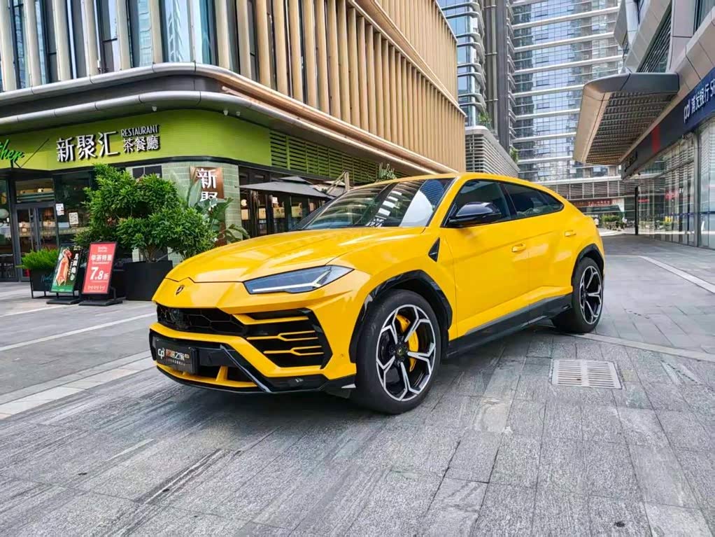 Lamborghini Urus