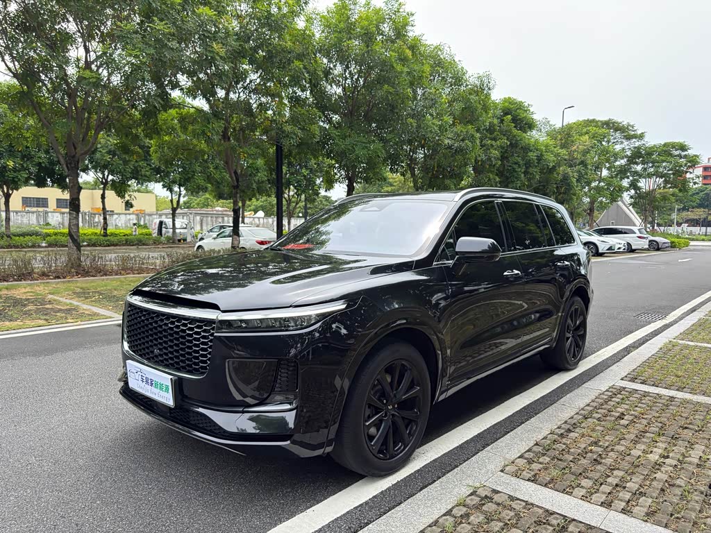 Li Auto ONE