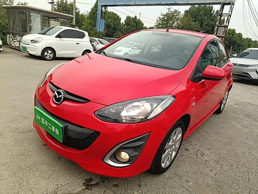 Mazda 2