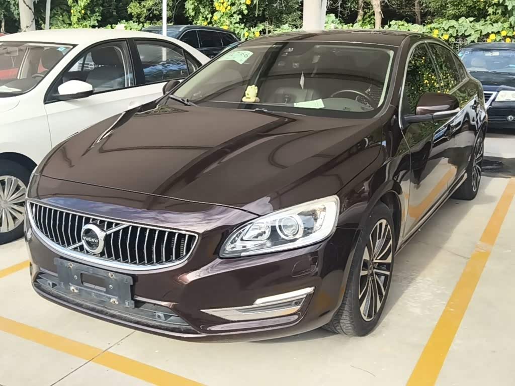 Volvo S60