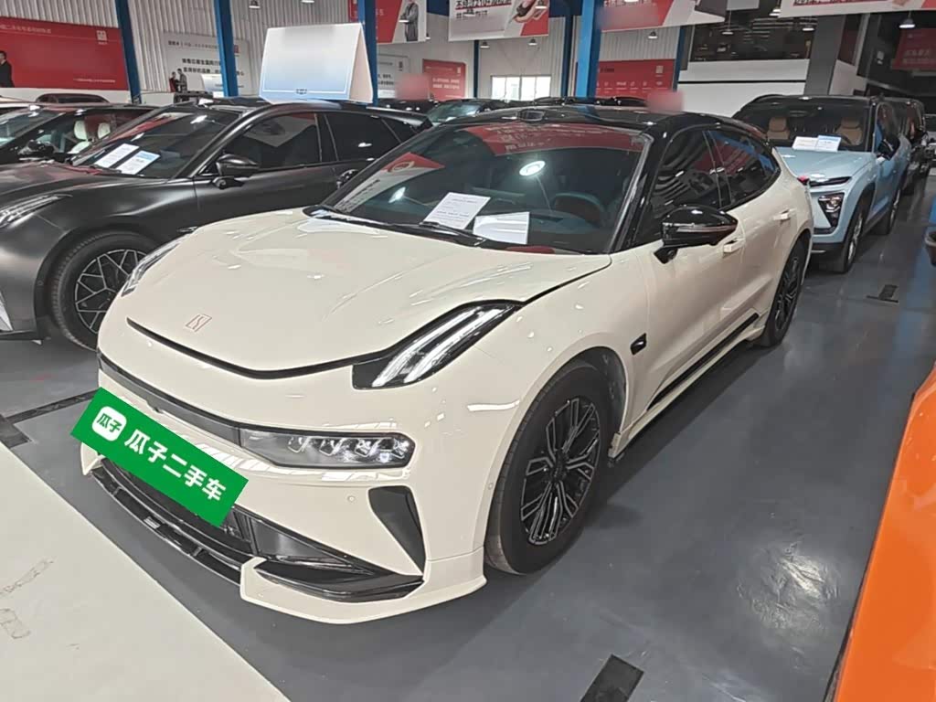 Zeekr 001