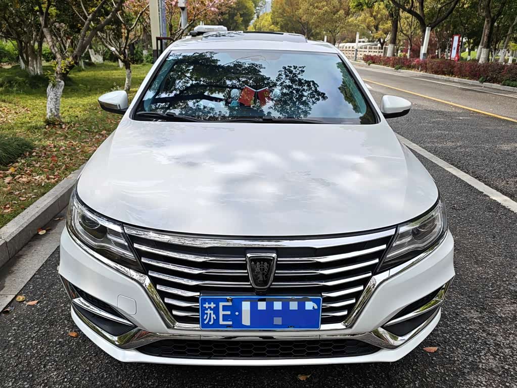 Roewe i6