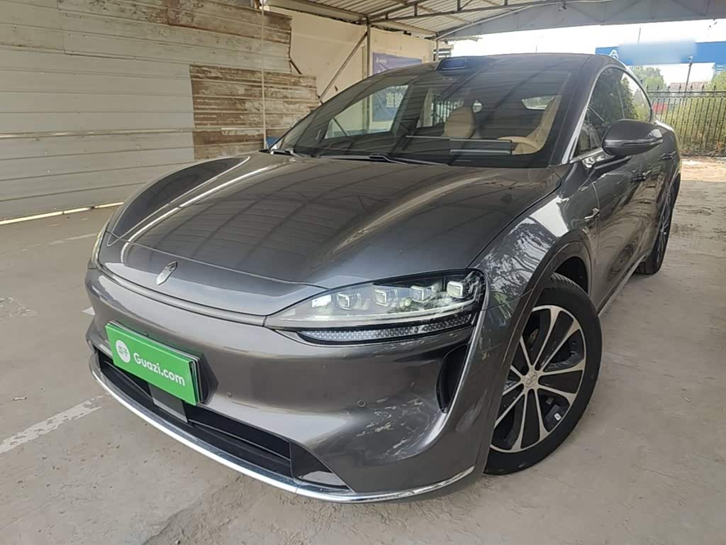 Luxeed R7