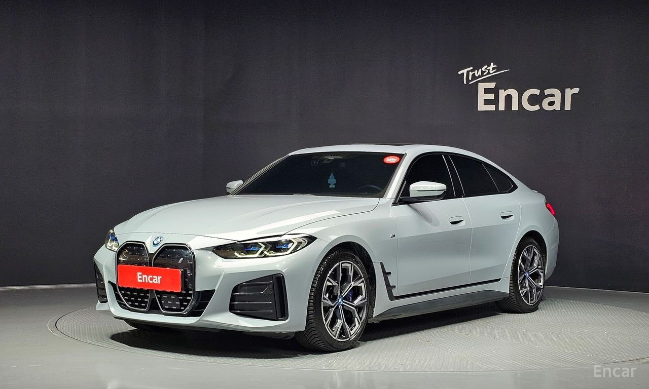 BMW i4