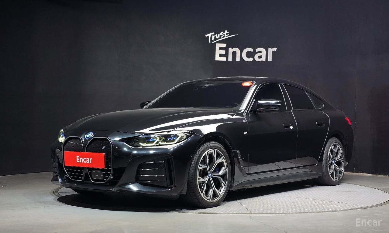 BMW i4