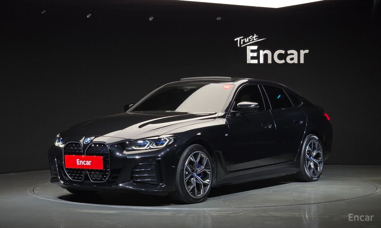 BMW i4
