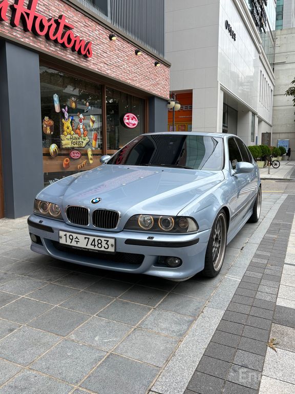 BMW M5