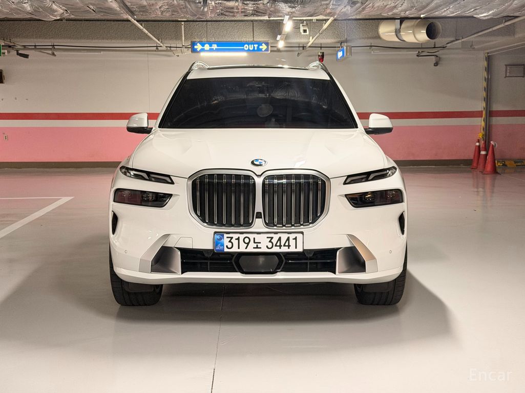 BMW X7
