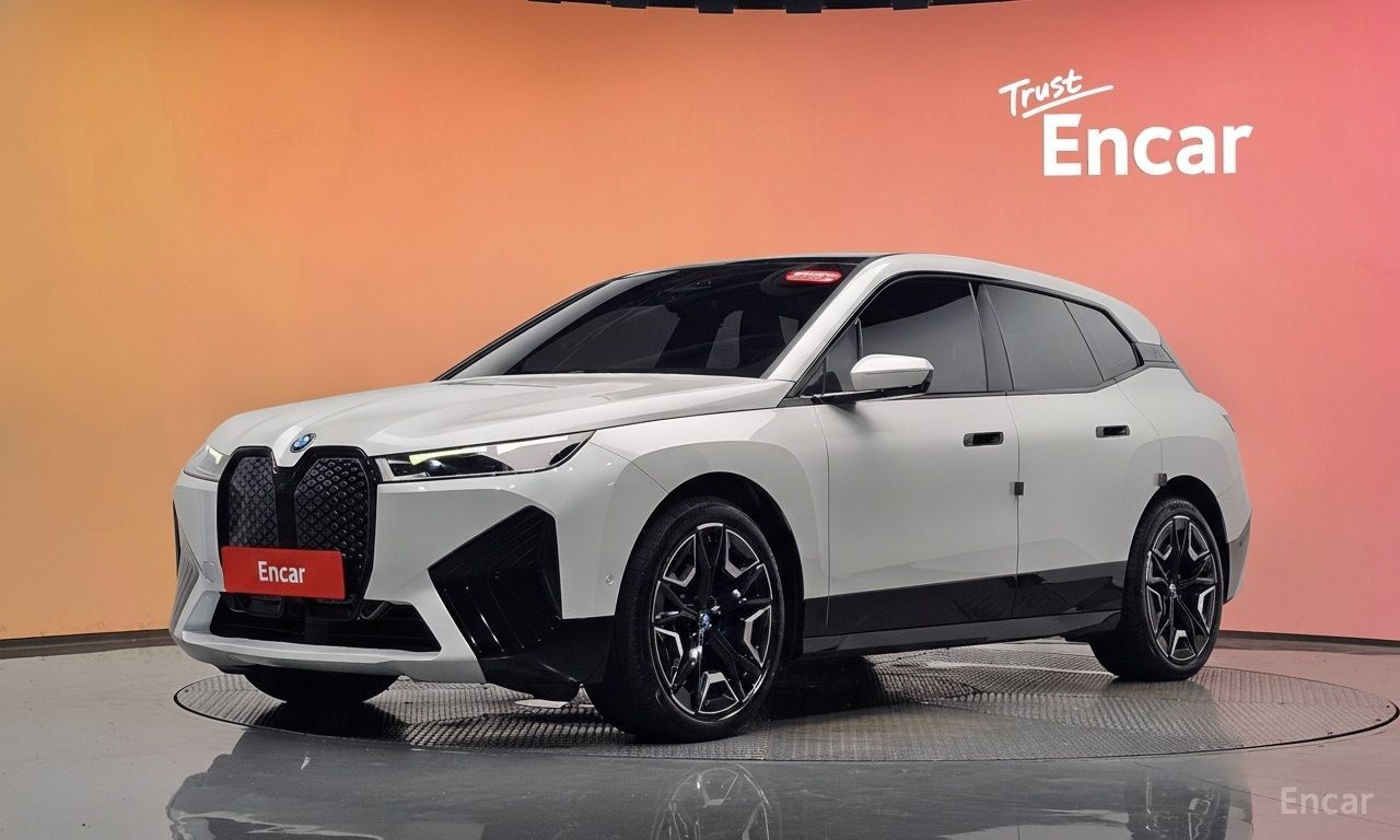BMW iX