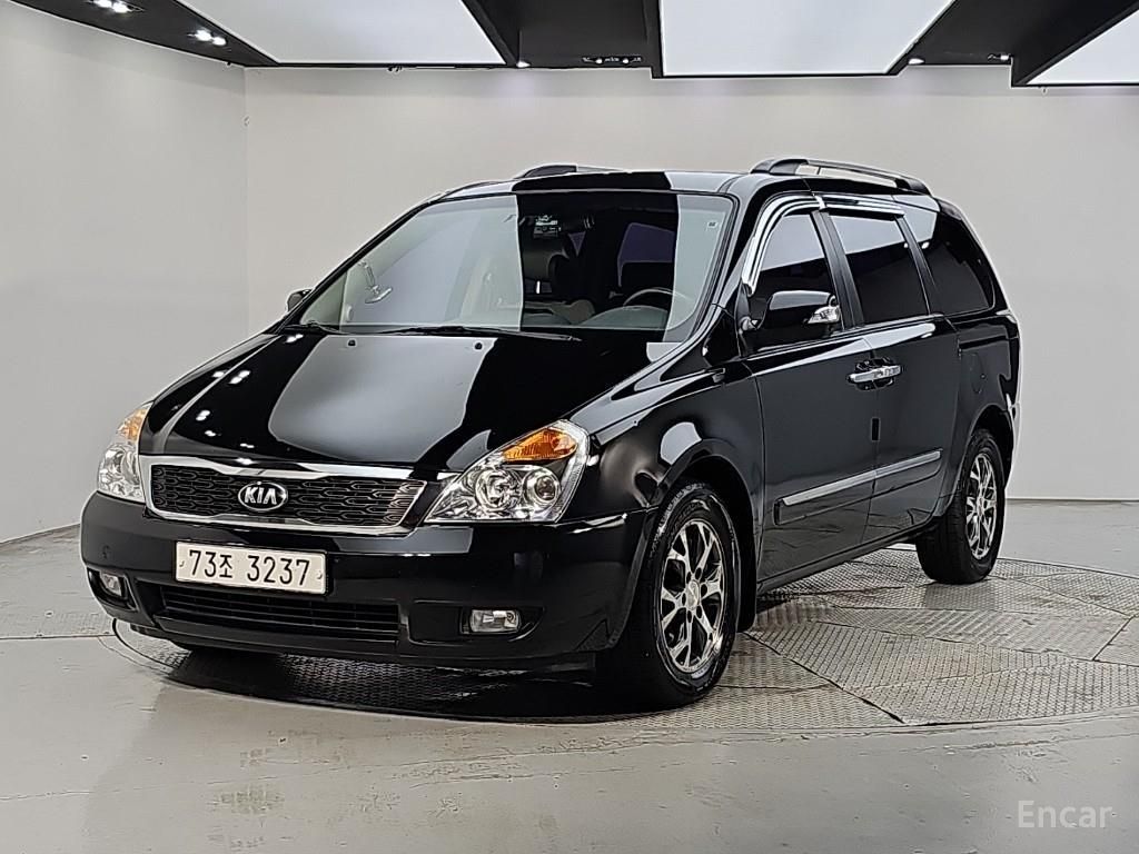Kia Carnival R