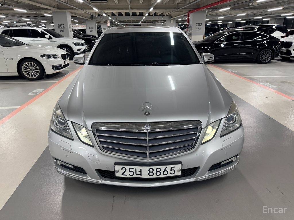 Mercedes-Benz E-Class W212