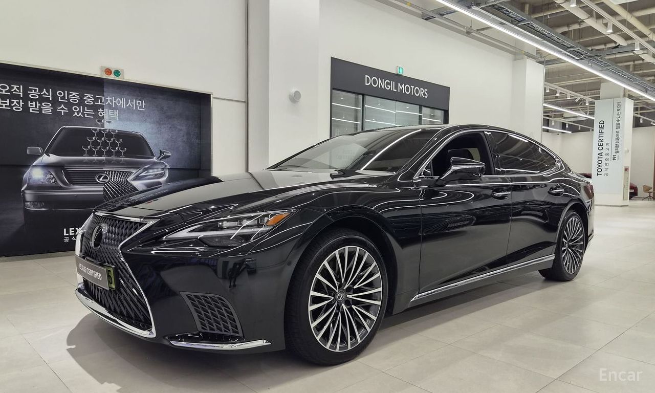 Lexus LS