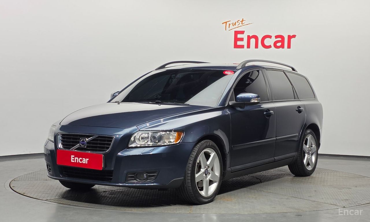 Volvo V50