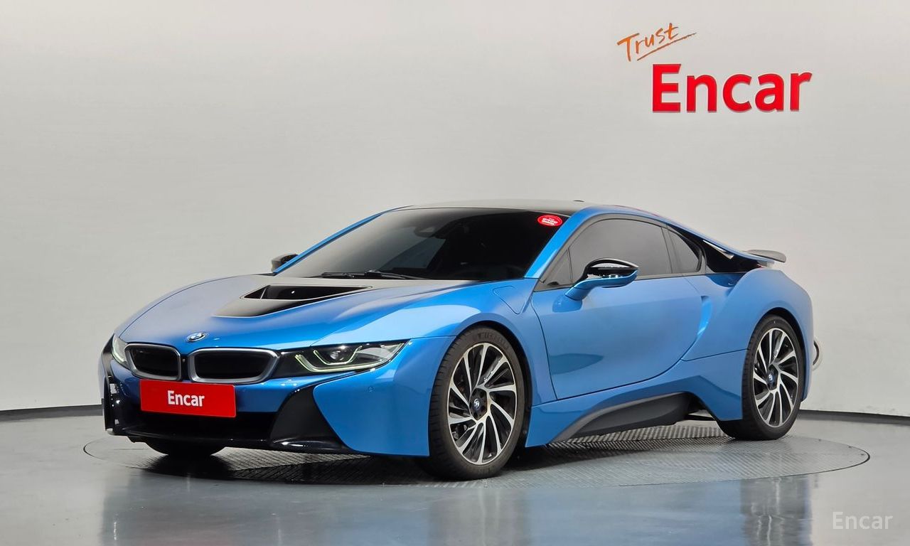 BMW i8