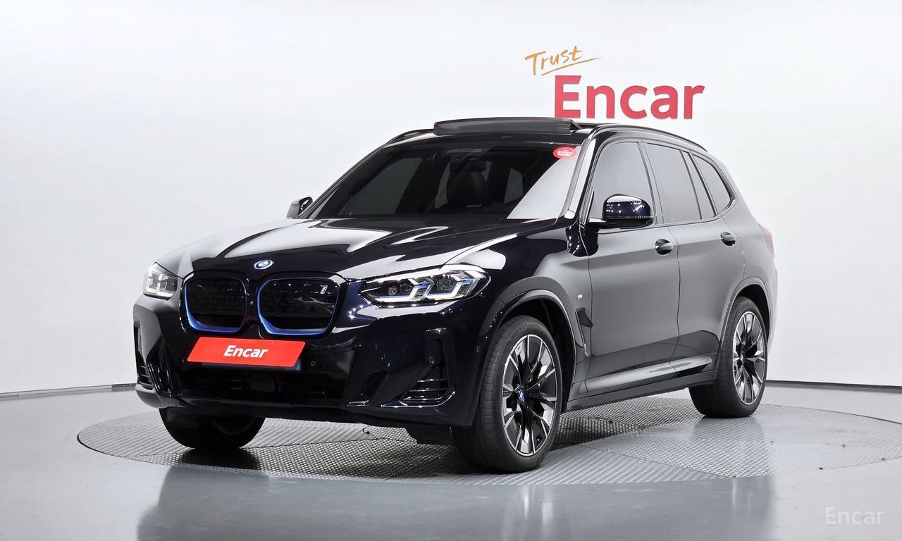 BMW iX3