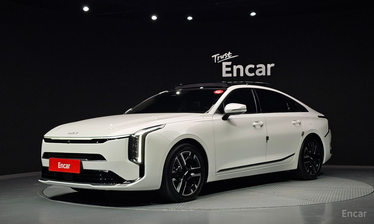 Kia K8 hybrid