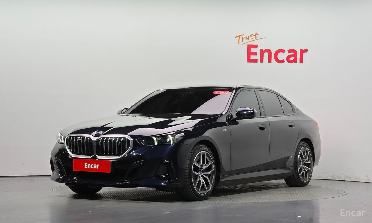 BMW i5