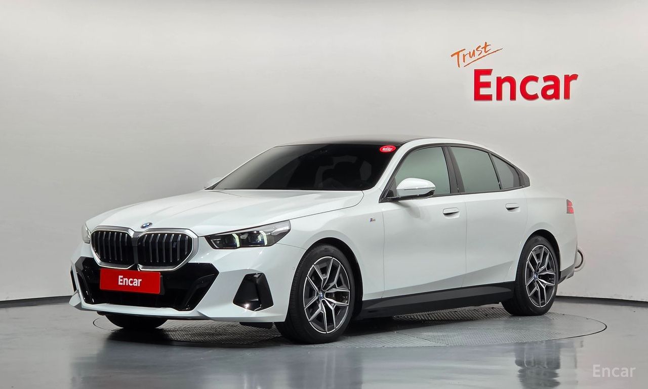 BMW i5
