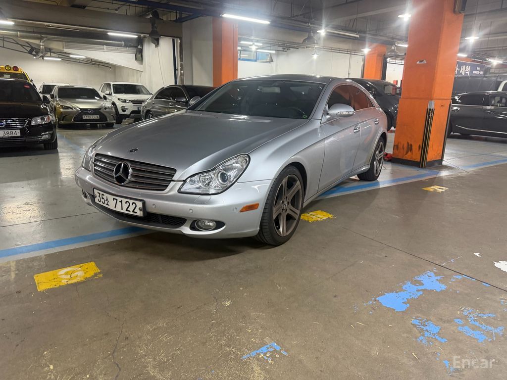 Mercedes-Benz CLS-Class W219
