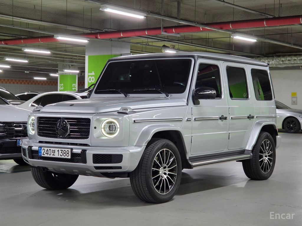 Mercedes-Benz G-Class W463b