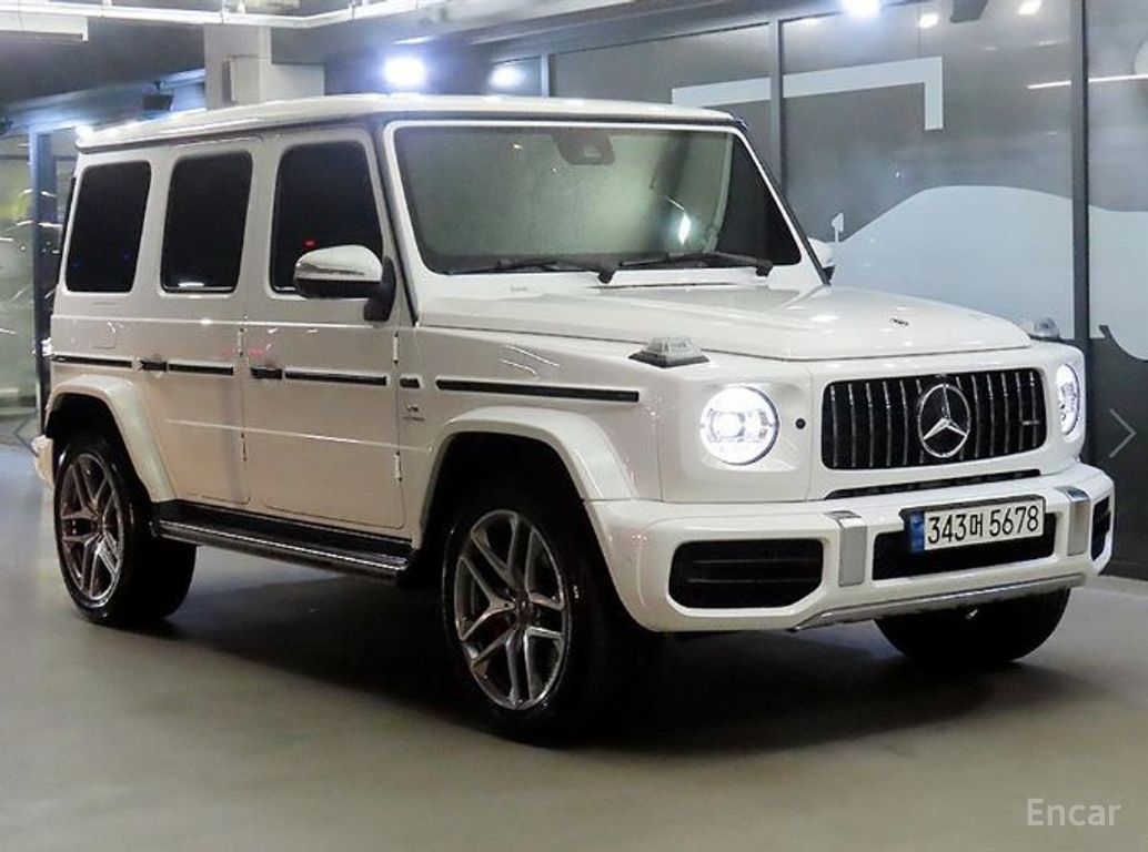 Mercedes-Benz G-Class W465