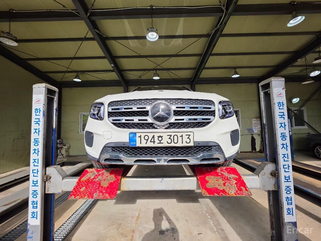 Mercedes-Benz GLB-Class X247