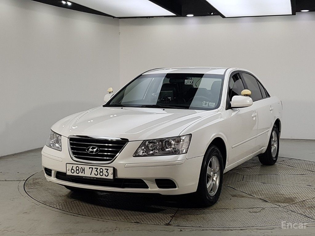 Hyundai NF Sonata