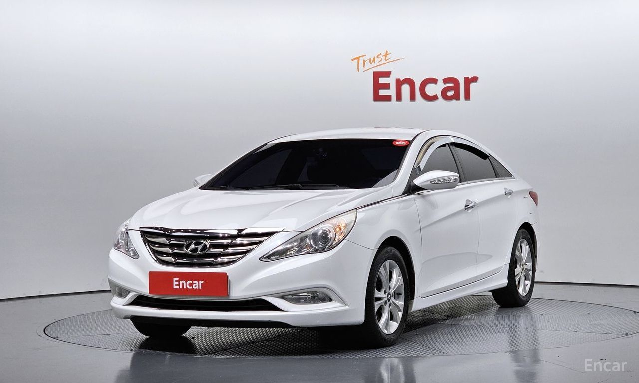 Hyundai YF Sonata