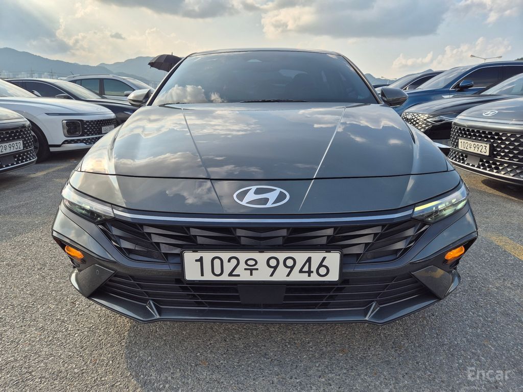 Hyundai Avante hybrid