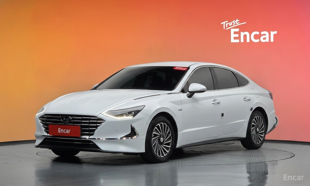 Hyundai Sonata hybrid