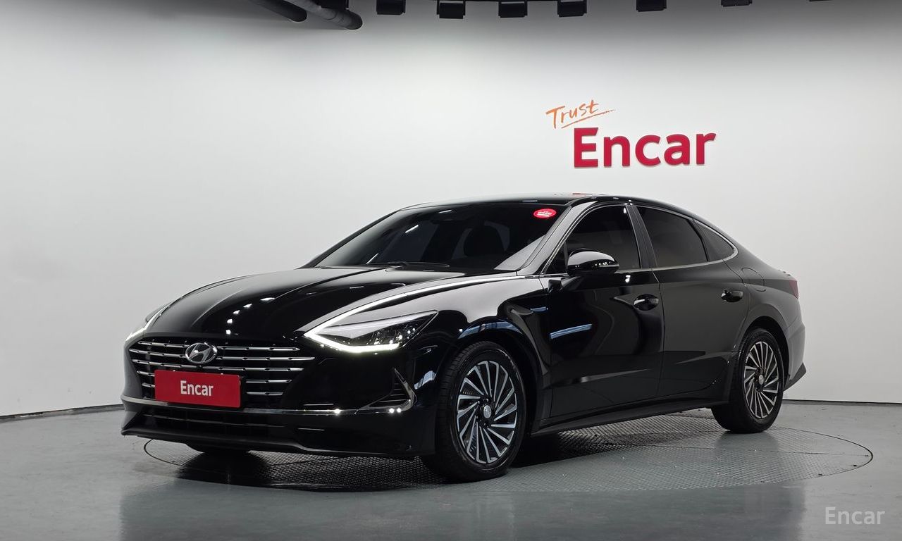 Hyundai Sonata hybrid