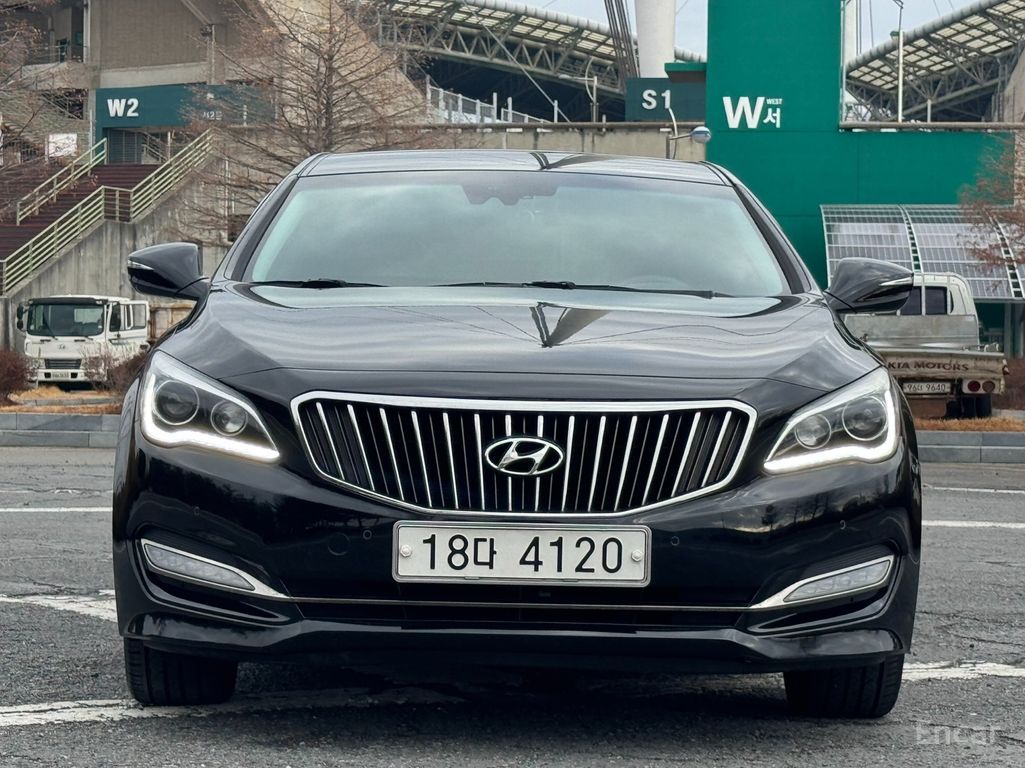Hyundai Aslan