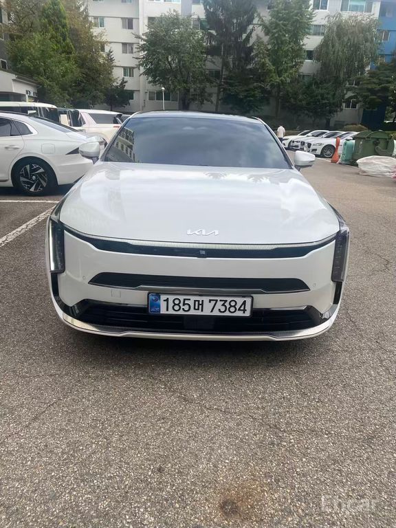 Kia K8 hybrid