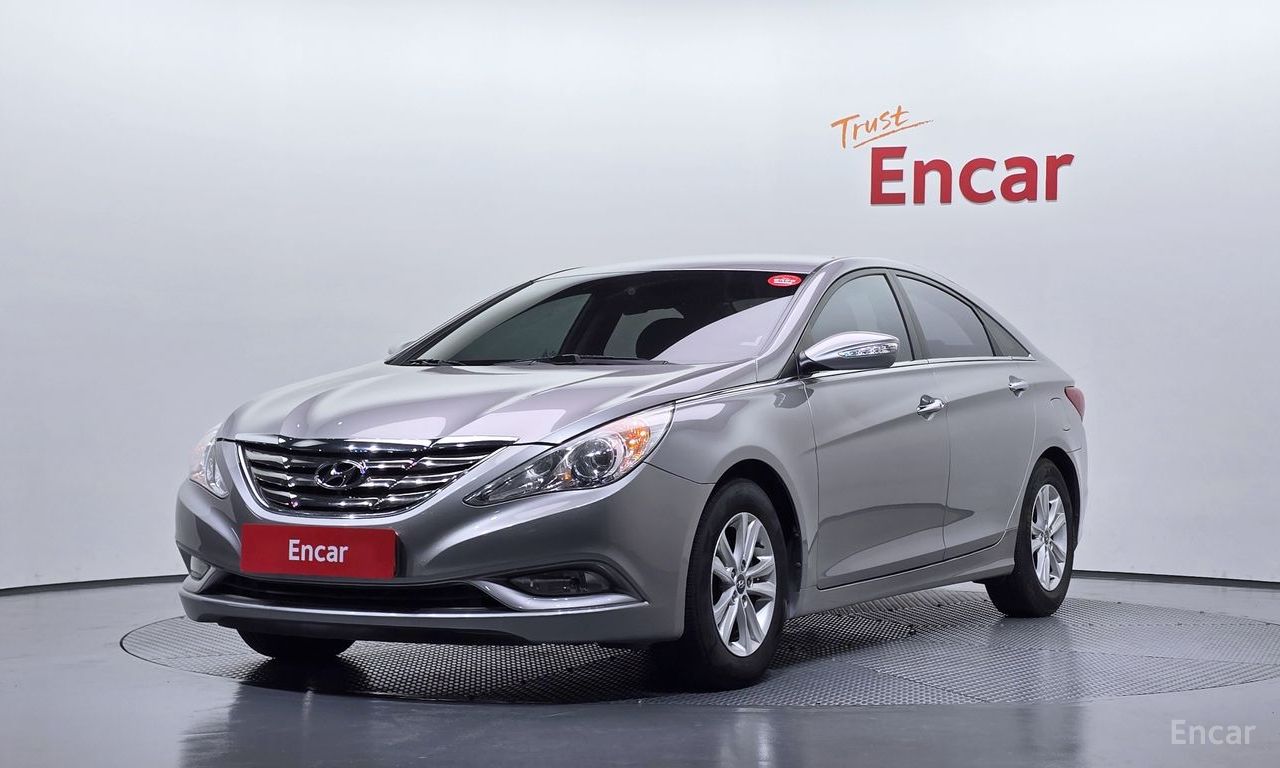 Hyundai YF Sonata