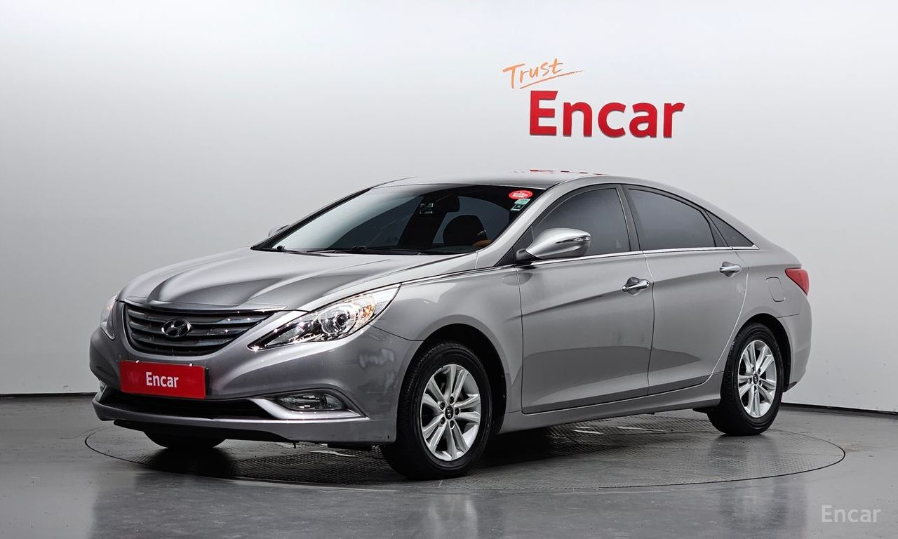 Hyundai YF Sonata