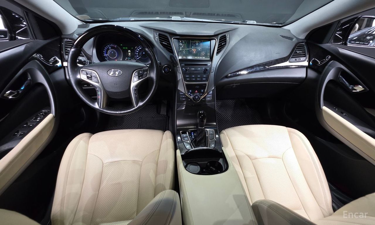 Hyundai Grandeur HG hybrid