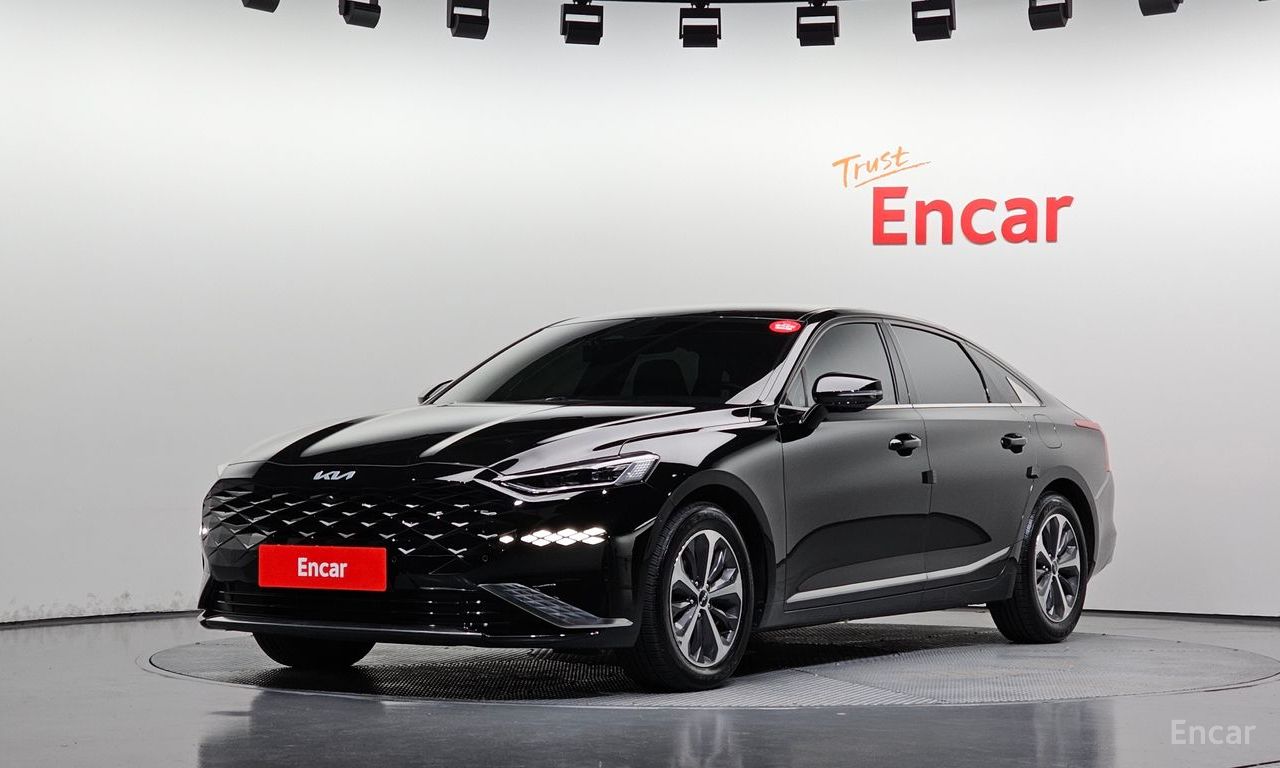 Kia K8 hybrid