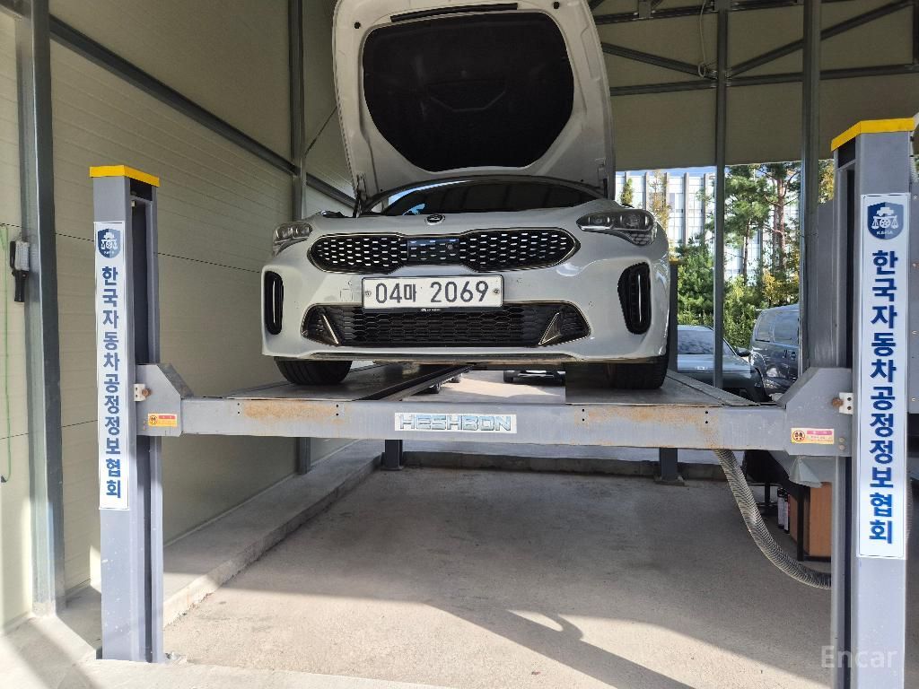 Kia Stinger