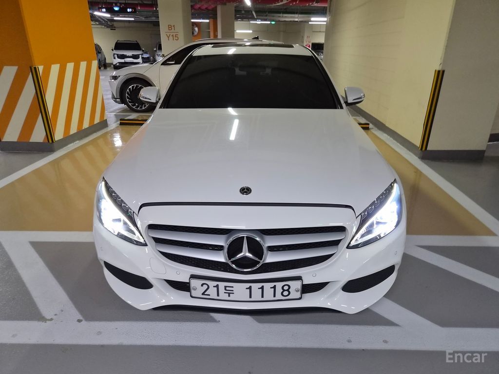 Mercedes-Benz C-Class W205