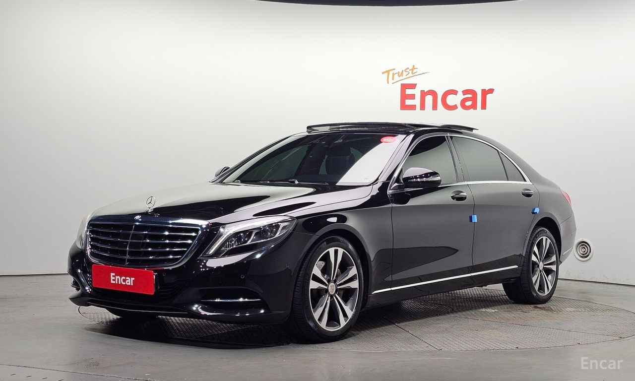 Mercedes-Benz S-Class W222