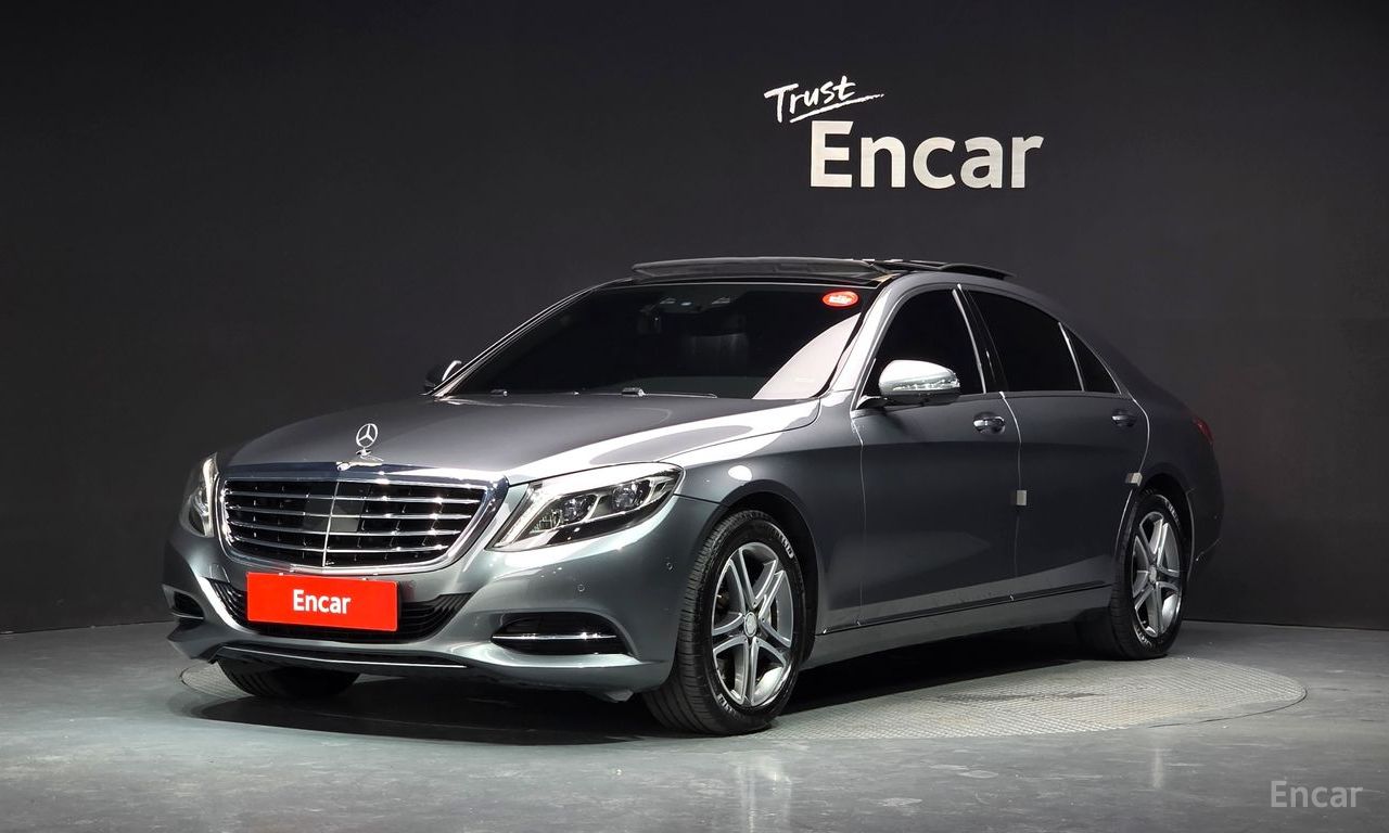 Mercedes-Benz S-Class W222