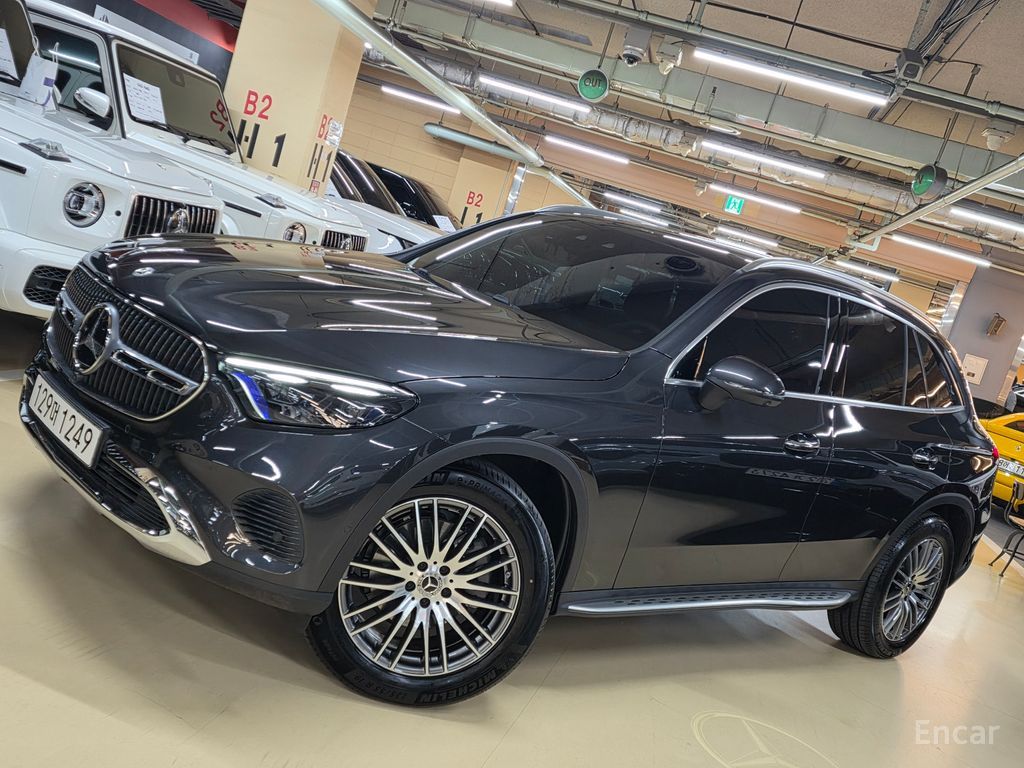Mercedes-Benz GLC-Class X254