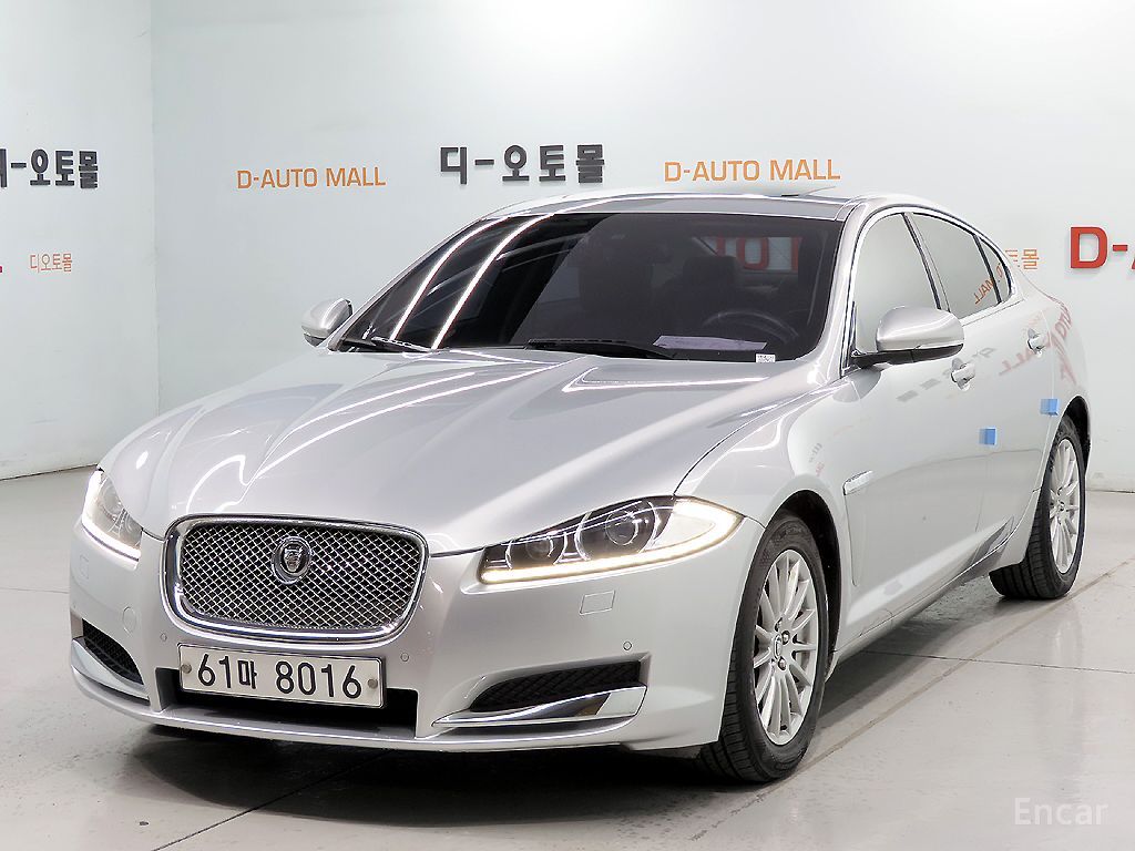 Jaguar New XF