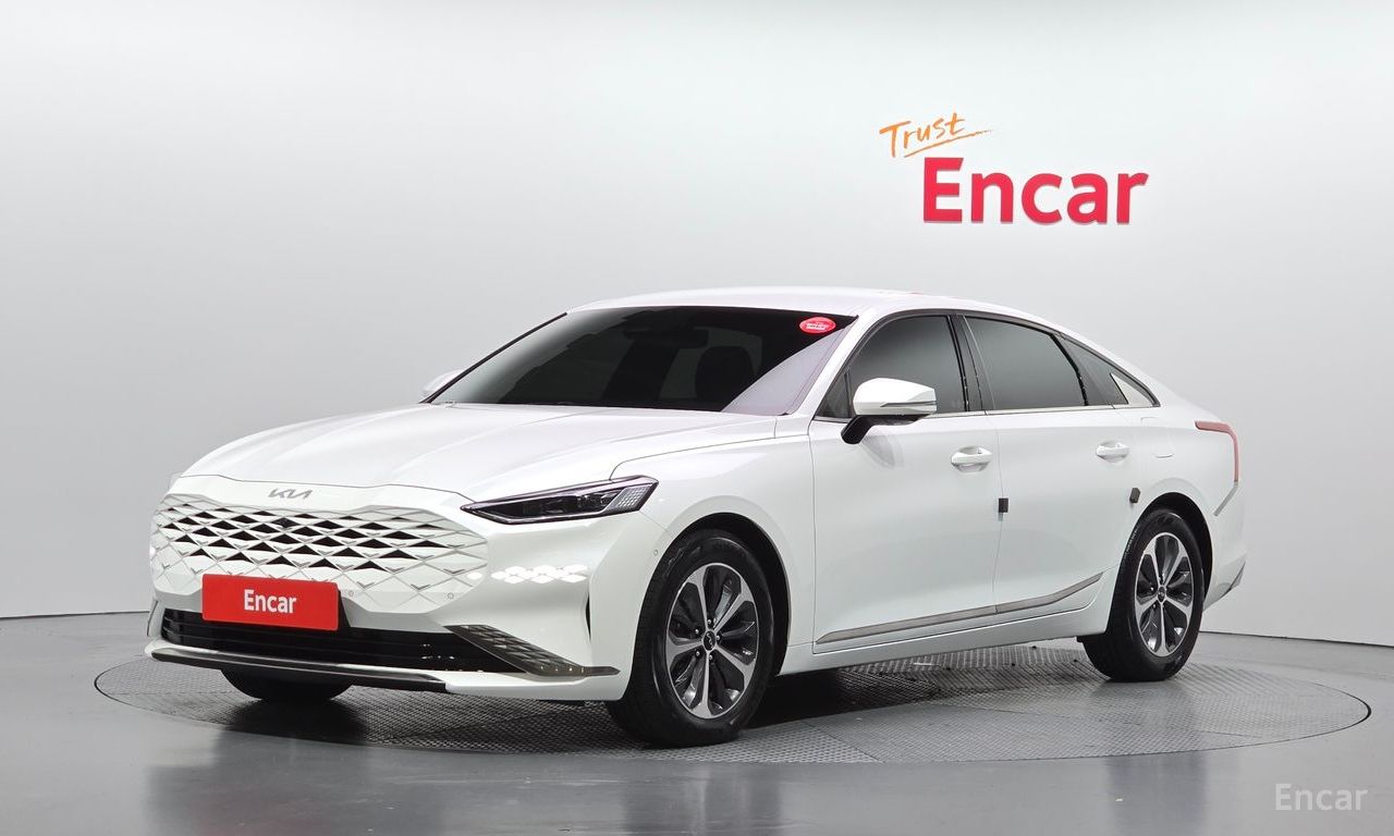 Kia K8 hybrid