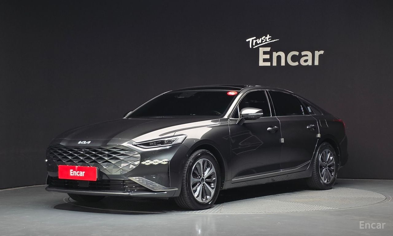 Kia K8 hybrid
