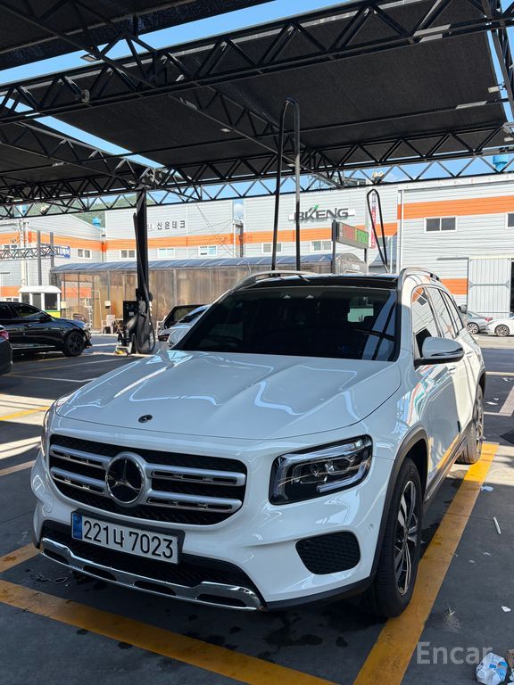 Mercedes-Benz GLB-Class X247