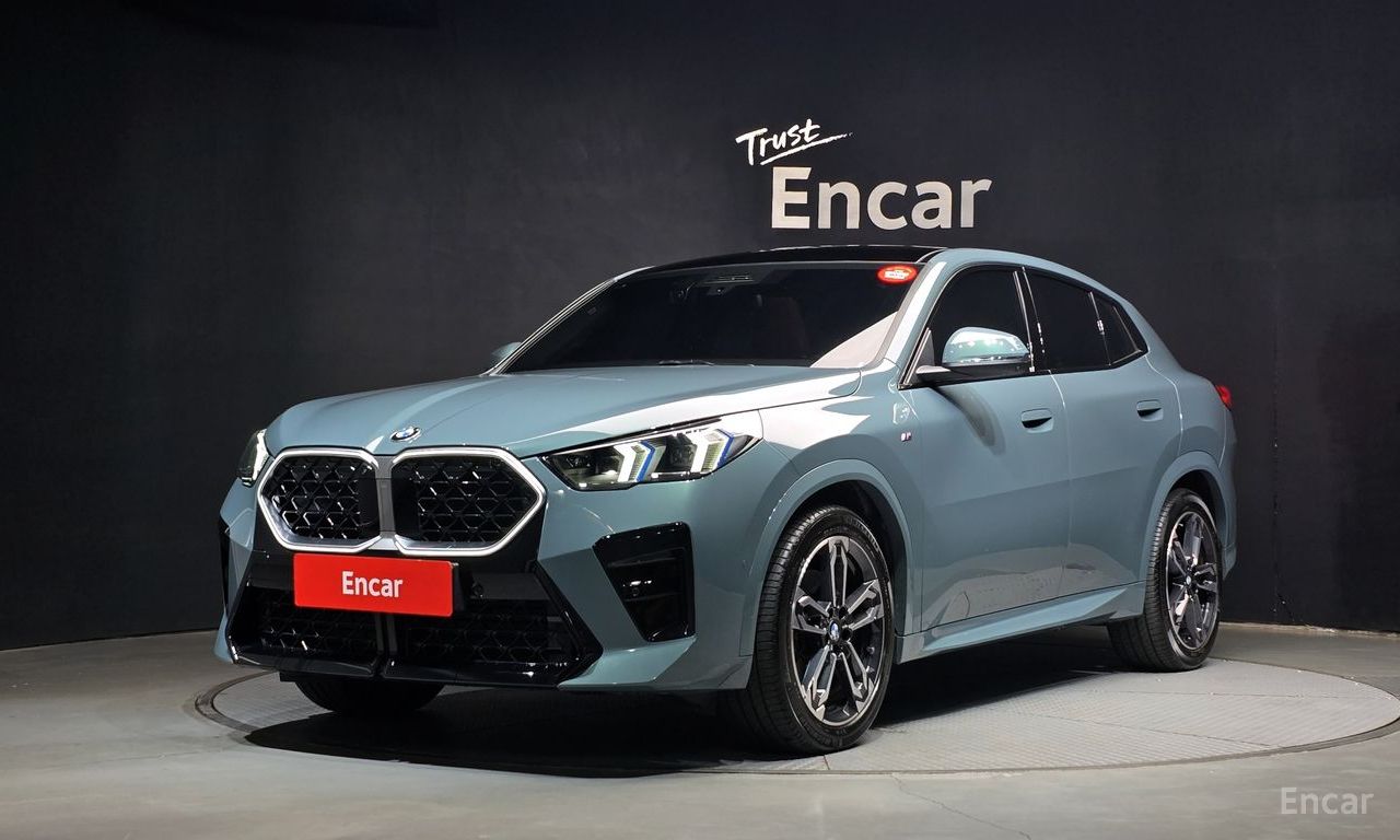 BMW X2